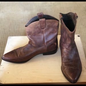 ZODIAC leather low heel cowboy bootie.